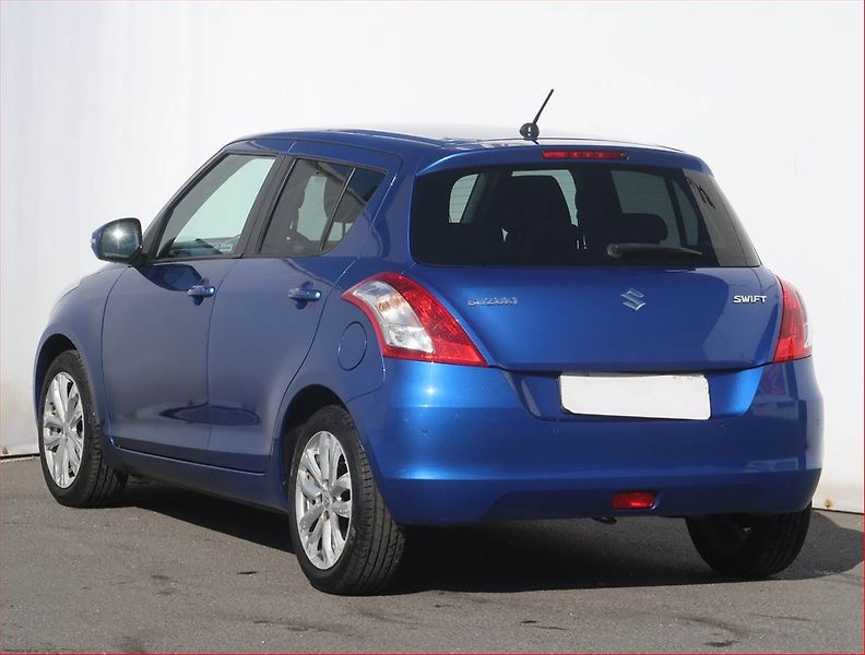 Suzuki Swift (2014) 1.2, ČR,1.maj, Serv.kniha - fotka 4 z 18