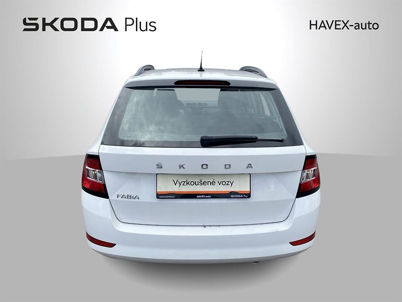 Škoda Fabia (2021) Combi 1.0 TSI Ambition + - fotka 29 z 29