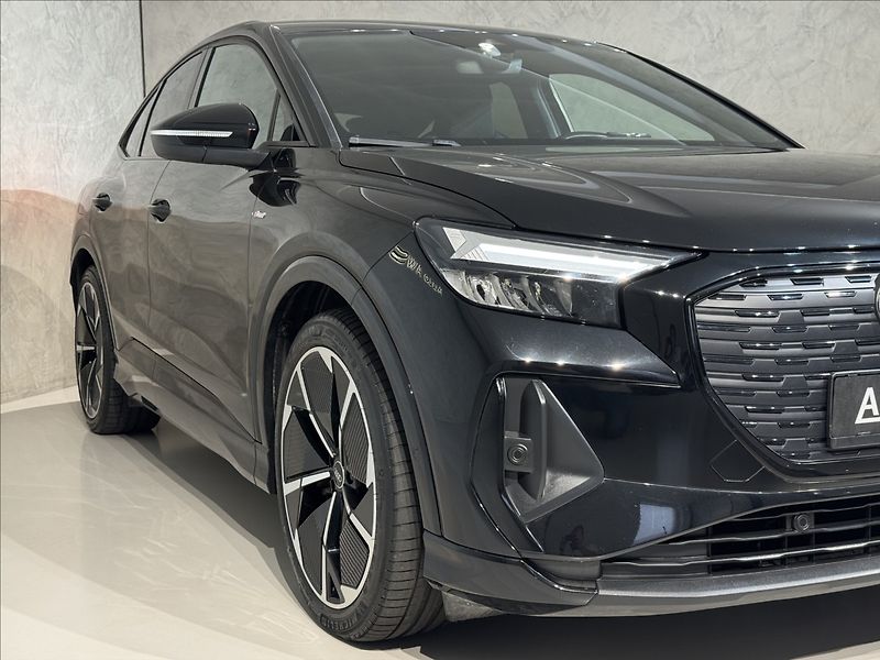 Audi Q4 e-tron Sportback S-Line LED Kamera - fotka 6 z 49