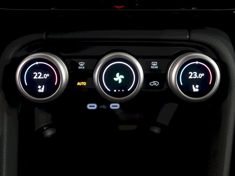 Škoda Kodiaq (2025) EXCLUSIVE 2.0TSI 150KW DSG 4x4 - fotka 36 z 48
