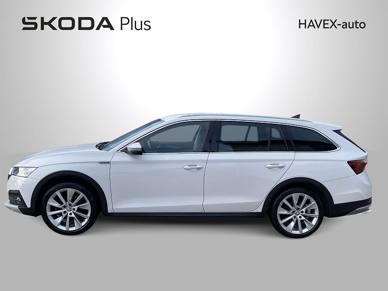 Škoda Octavia (2023) Combi 2.0 TDI 4x4 DSG Scout - fotka 3 z 37
