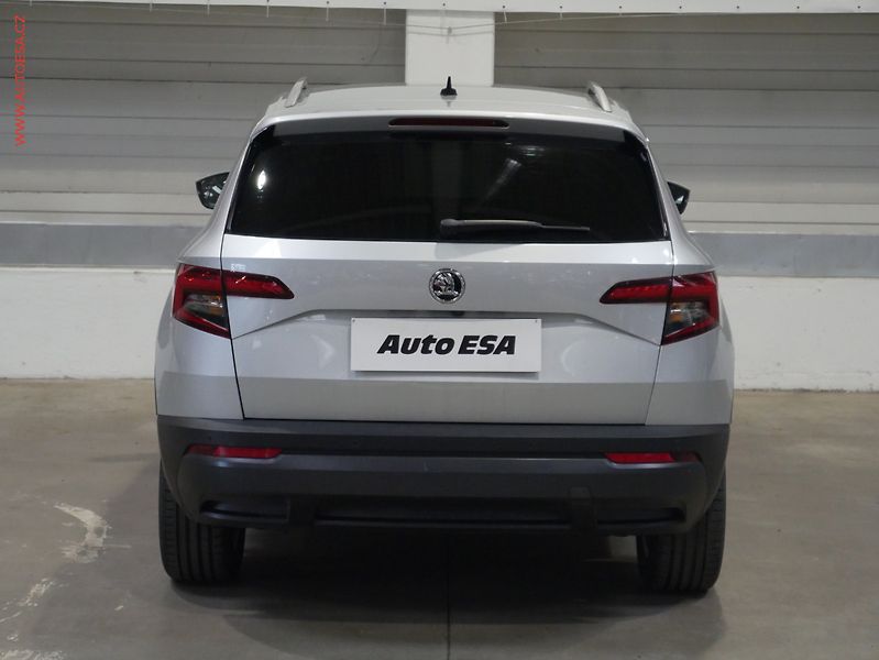 Škoda Karoq (2017) 2.0 TDi 4x4, ČR, Style Plus - fotka 5 z 23