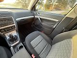 Škoda Octavia 1,6 TDI AMB bez koroze - náhled 8