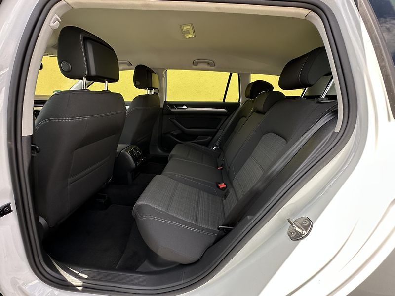 Volkswagen Passat (2020) 1.5TSI/110kW *DSG * LED*  - fotka 28 z 43