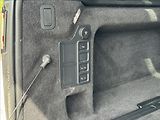 Land Rover Discovery 3,0 SDV6 HSE AWD DPH ROZVODY - náhled 30