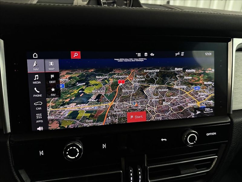 Porsche Macan T CHRONO PASM PANO MATRIX LED - fotka 26 z 49
