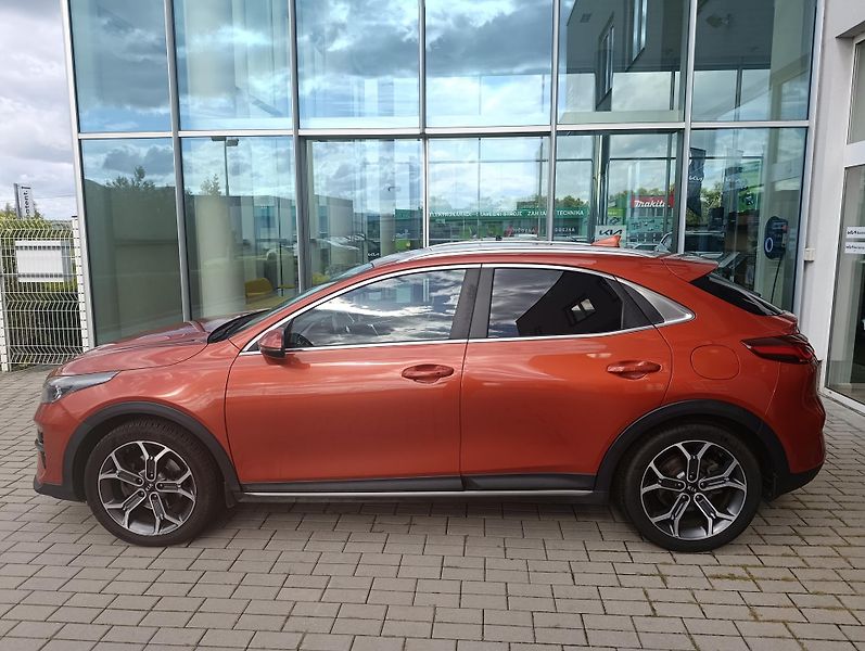 Kia XCeed (2019) 1,4T-GDI TOP - fotka 3 z 11