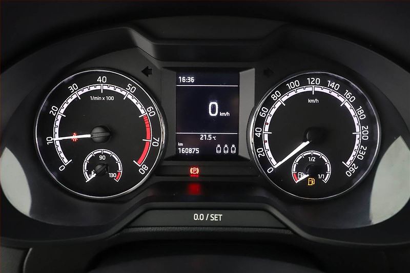 Škoda Octavia (2019) Ambition 1.5 TSI, ČR,1.maj - fotka 9 z 12