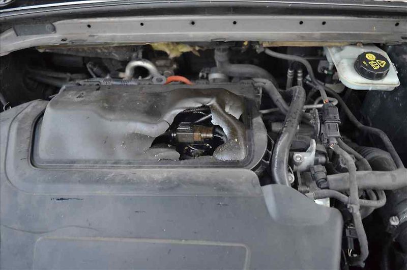 Ford Mondeo (2010) 2,0 TDCI - fotka 13 z 22