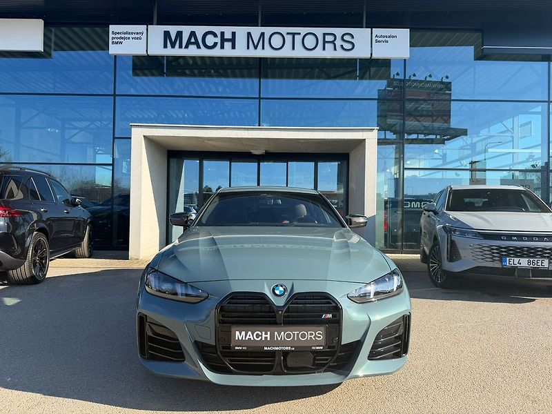 BMW Řada 4 M440i xDrive GranCoupé 09/2025 - fotka 5 z 23