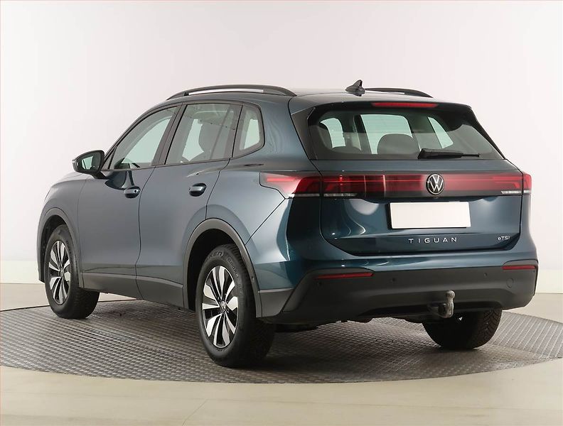Volkswagen Tiguan (2025) Life 1.5 eTSI, digi klima - fotka 4 z 31