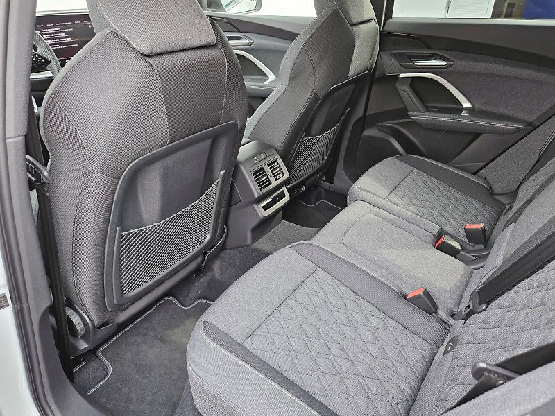 Audi Q5 (2025) TDI quattro 150kW - fotka 13 z 27