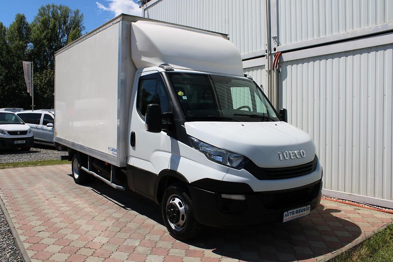 Iveco Daily 35C160 2,3 Skříň+čelo+klima - fotka 2 z 19