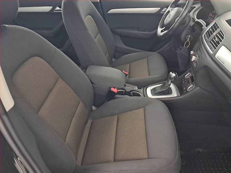 Audi Q3 (2014) 2.0 TDI, 4X4, Automat, Navi - fotka 9 z 20