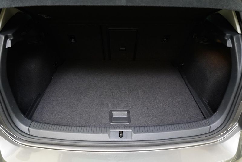 Volkswagen Golf - fotka 27 z 27