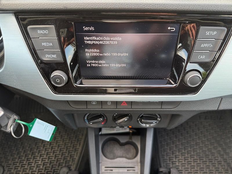 Škoda Fabia (2019) AMBITION 1.0TSI 70kW CZ DPH - fotka 10 z 11