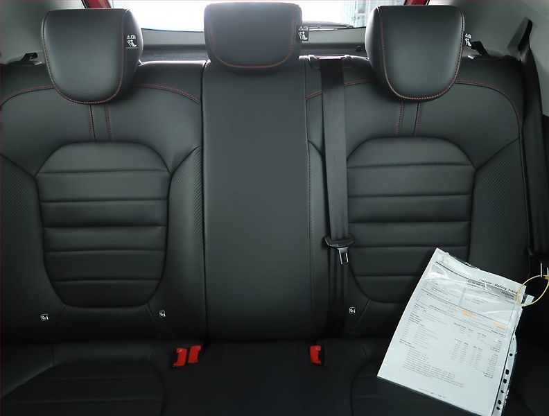 MG ZS (2024) Exclusive 1.0 Turbo, Automat - fotka 10 z 19