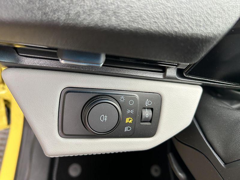 Ford Puma GEN-E 43kWh dojezd 123kW/168 k - fotka 17 z 33