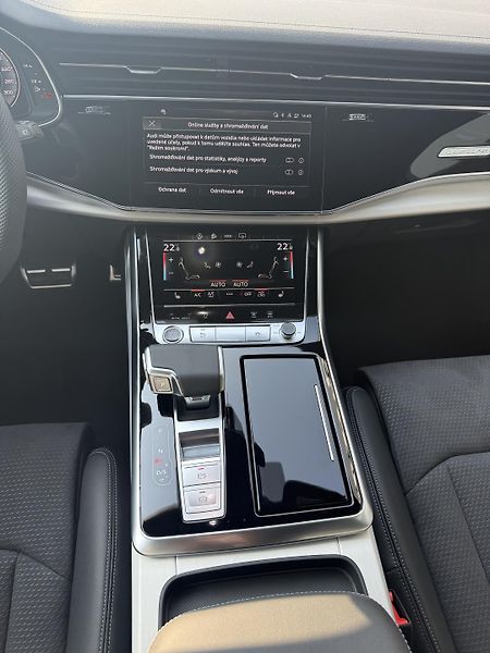 Audi Q7 (2026) 50TDI 210kW S-LINE GRAVITY LED - fotka 34 z 54