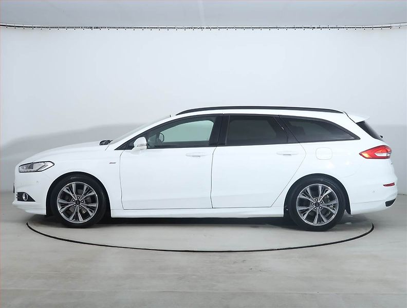 Ford Mondeo (2019) ST-Line 1.5 EcoBoost, Automat - fotka 3 z 27