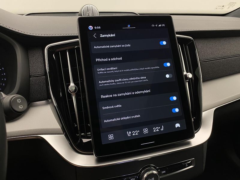 Volvo XC90 (2026) B5 AWD BLACK EDITION ULTRA 7 - fotka 64 z 78