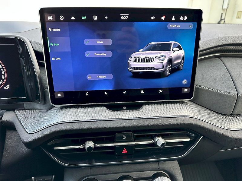 Škoda Kodiaq (2025) 2.0 TDI 142 kW Sportline 4x4 D - fotka 14 z 30