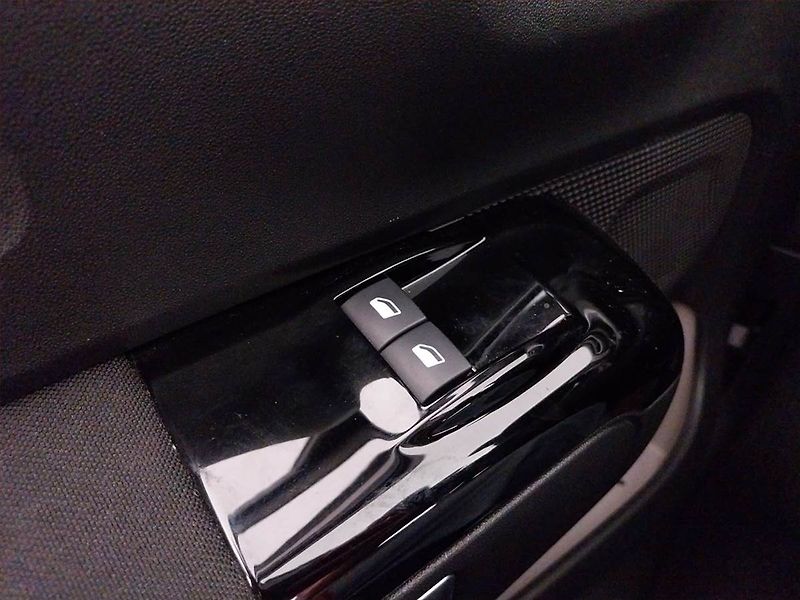Citroën C3 (2024) 1.2 PureTech, Serv.kniha - fotka 18 z 19