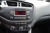 Kia Ceed (2015) COMBI 1,6 - náhled 17