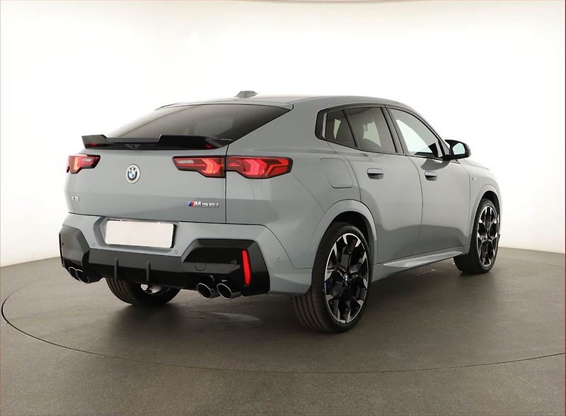 BMW X2 (2025) M35i - fotka 5 z 24