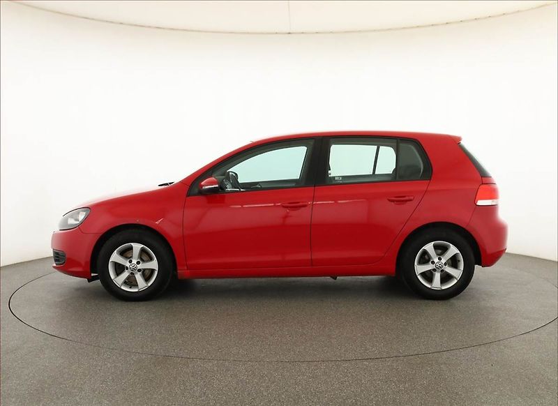 Volkswagen Golf (2009) 1.4 16V, Serv.kniha - fotka 3 z 17