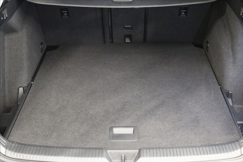Volkswagen Golf 1,5 TSI EVO 96KW M6 1.MAJ. CZ - fotka 5 z 34