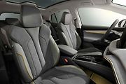 Škoda Enyaq Coupé iV s velmi elegantní karoserií.