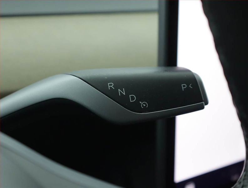 Tesla Model Y (2022) Long Range AWD 79kWh, SoH 91% - fotka 13 z 23