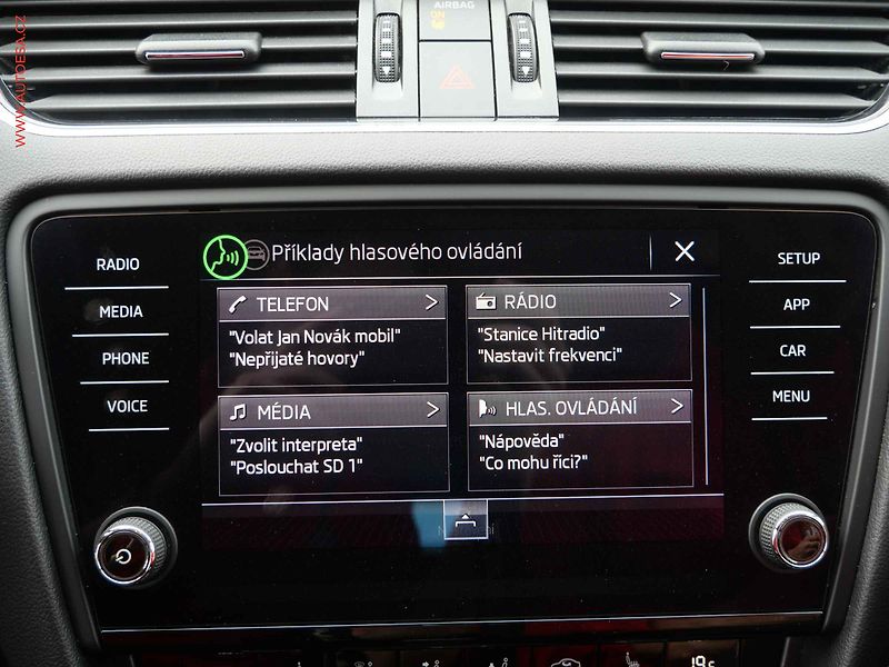 Škoda Octavia (2018) 1.4 TSI, ČR, Style - fotka 20 z 25
