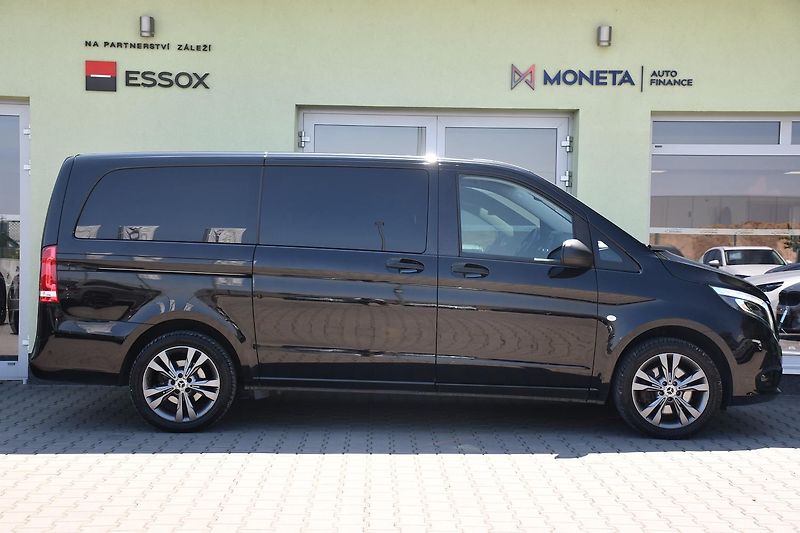Mercedes-Benz Vito 250D 4MATIC 8MÍST TAŽNÉ NAVI - fotka 12 z 39