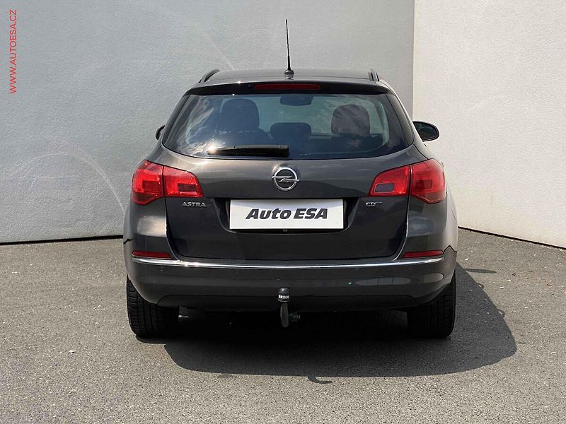 Opel Astra (2013) 1.7 CDTi, AC, TZ, park.asist - fotka 5 z 16
