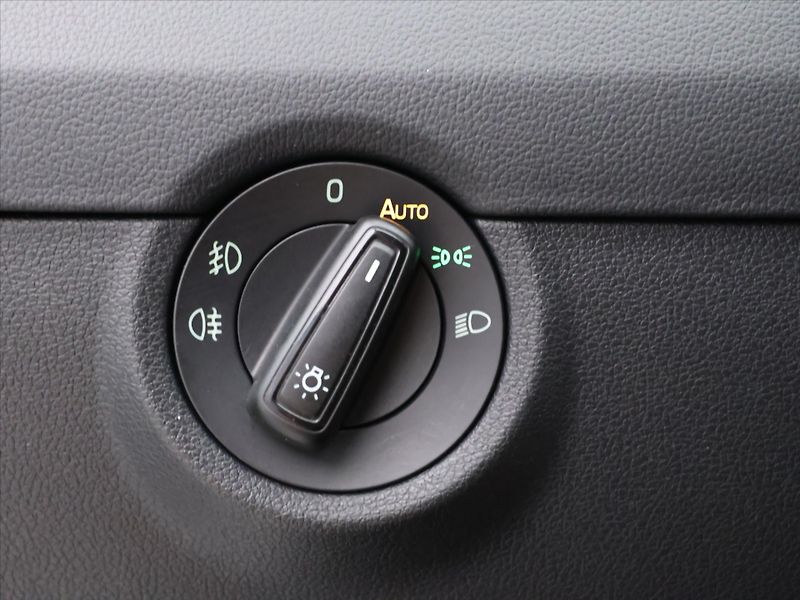 Škoda Octavia RS 2.0 TDI 135kW DSG - fotka 17 z 35