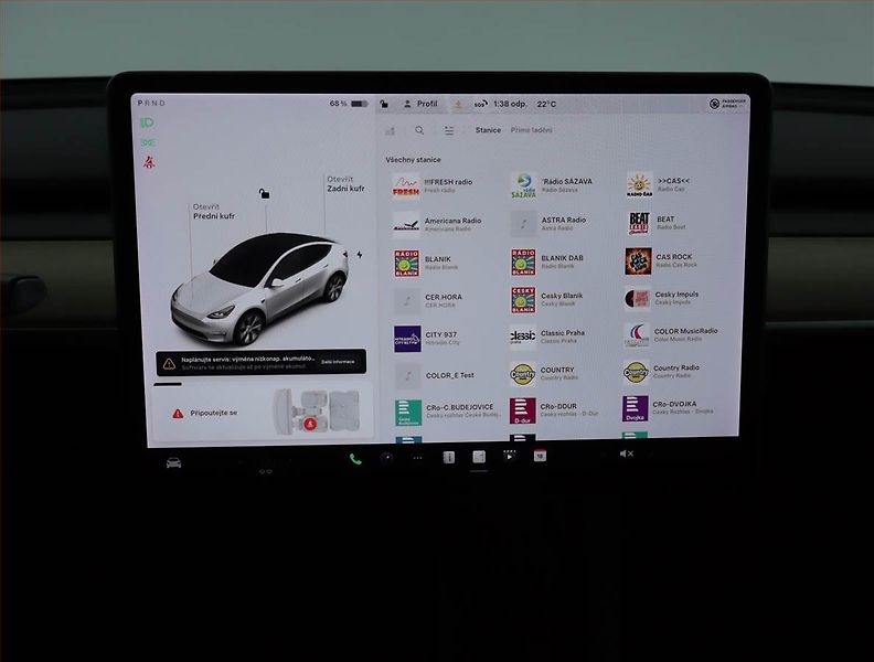 Tesla Model Y (2021) Long Range AWD 75kWh, SoH 91% - fotka 11 z 22