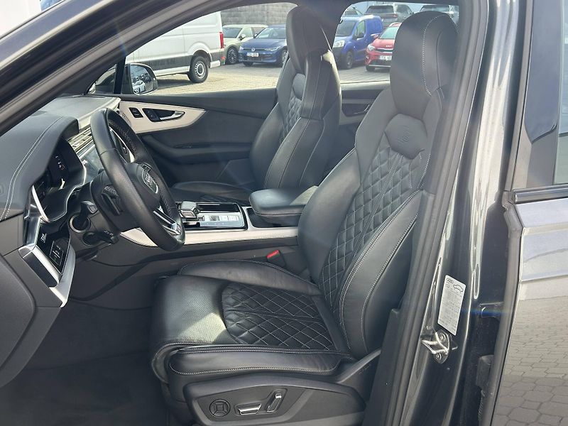 Audi Q7 50 Sline Quattro 8TT 3,0TDI - fotka 6 z 27