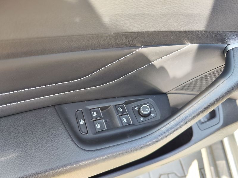 Volkswagen Passat 2.0 TDi/147 Alltrack DSG ČR - fotka 35 z 37