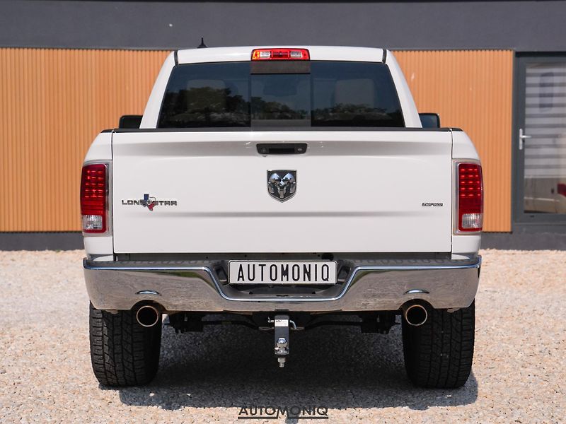 Dodge RAM 1500 (2013) 5.7 Hemi Quadcab LoneStar - fotka 16 z 21