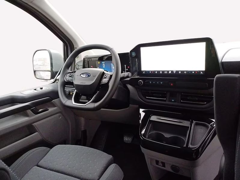 Ford Tourneo Custom Nugget Titanium 320 L1 Automat - fotka 9 z 13