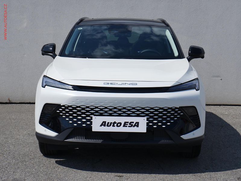 BAIC X55 (2025) 1.5T, ČR, AT, LED, panorama - fotka 2 z 25