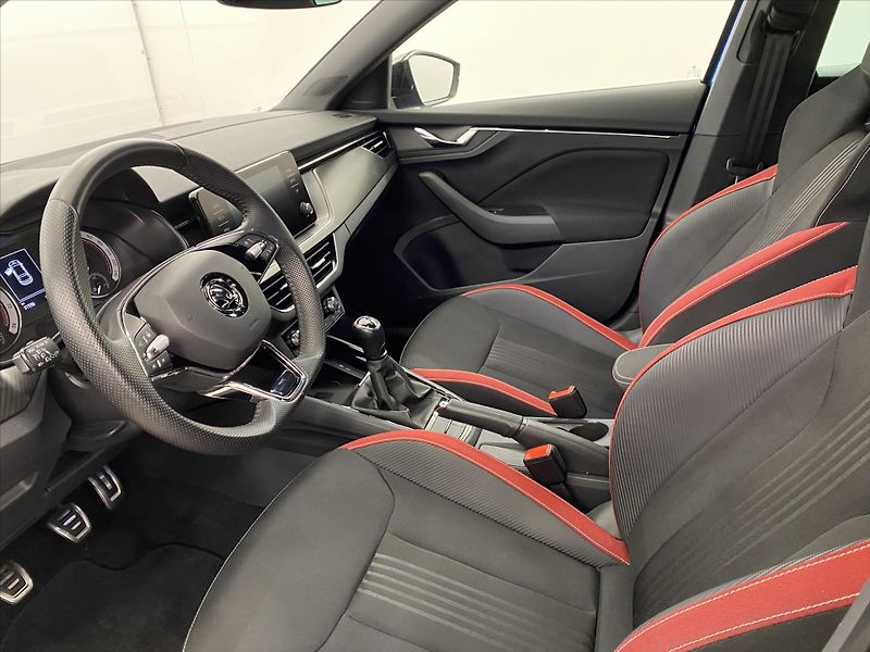 Škoda Scala 1,5 TSI 110kW Monte Carlo - fotka 5 z 29
