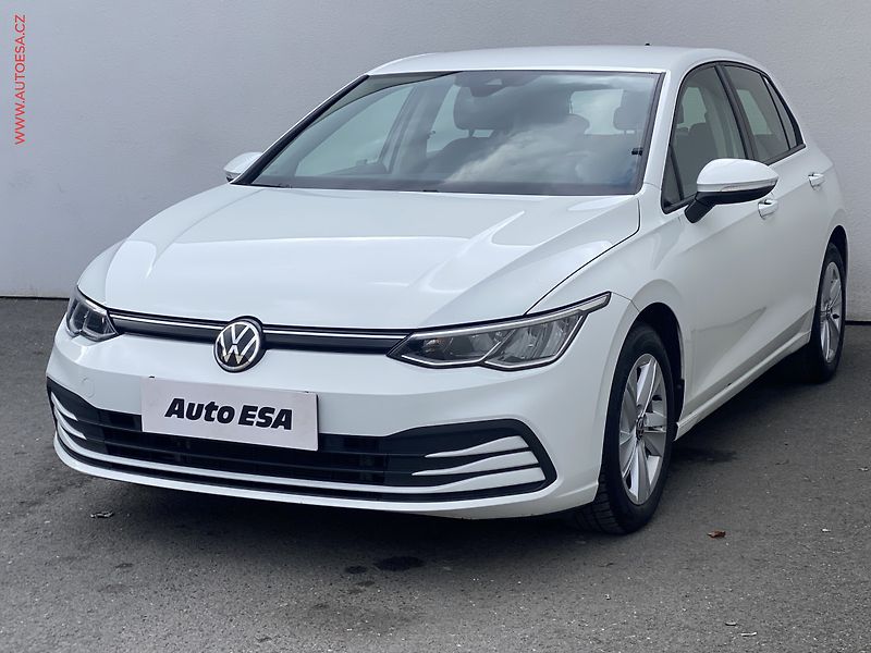Volkswagen Golf (2020) 1.0TSi, ČR, Life, LED - fotka 3 z 18