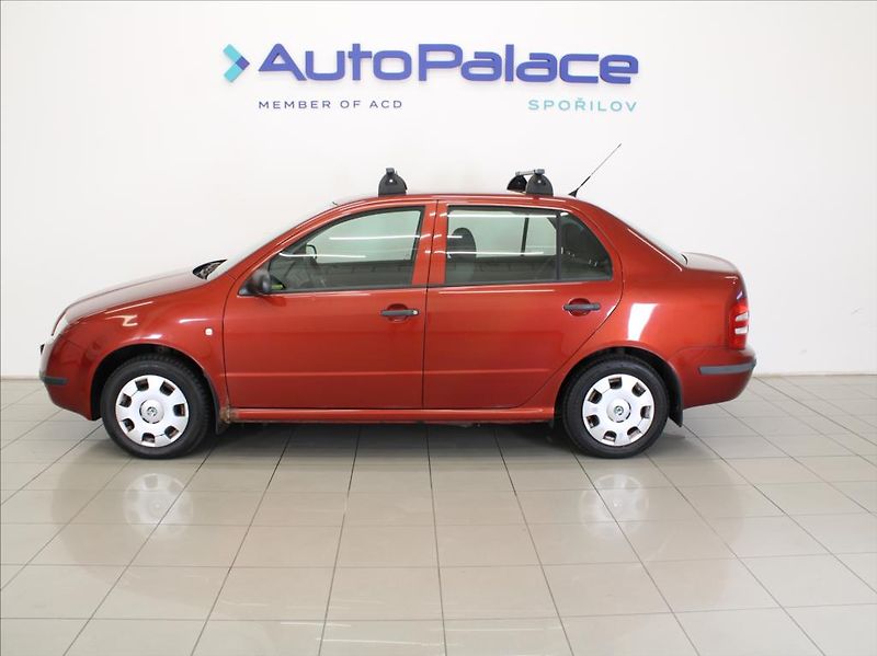 Škoda Fabia 1,4 i SDN Classic 50kW MT ČR - fotka 5 z 13