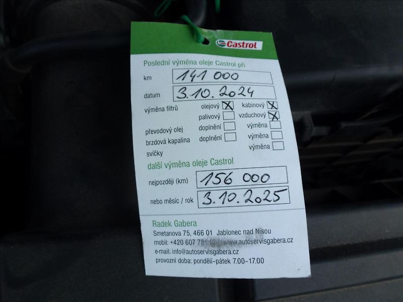 Volkswagen Passat 1,6 TDI Serviska, TOP STAV !!! - fotka 38 z 60