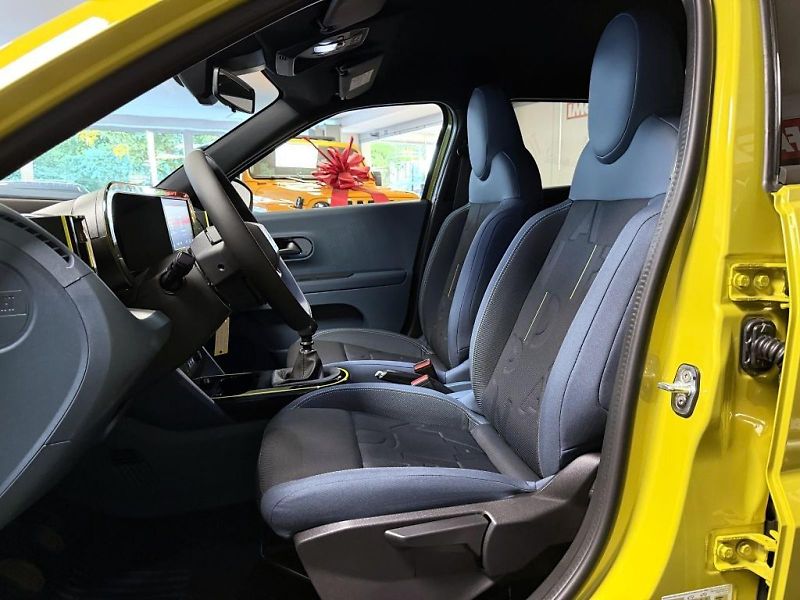Fiat Grande Panda (2026) 1.2 Turbo 100k MT Icon *082* - fotka 7 z 17