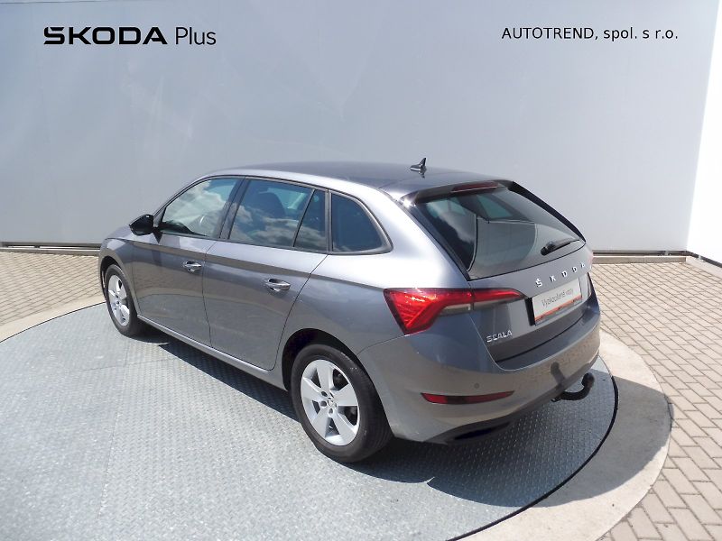 Škoda Scala (2022) Ambition 1,0 TSI 81kW - fotka 24 z 26