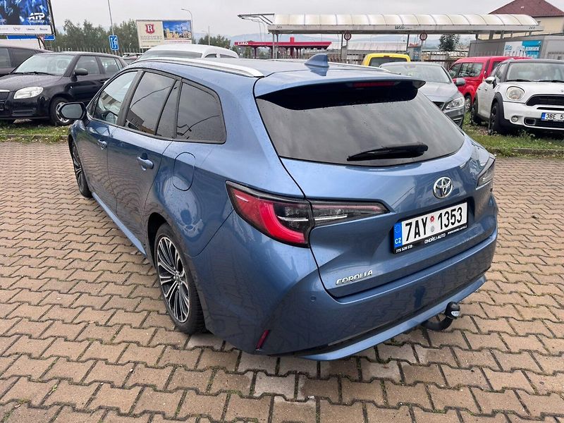 Toyota Corolla (2019) 1,2i 85KW TURBO SPOJKA 2. MAJ - fotka 3 z 50